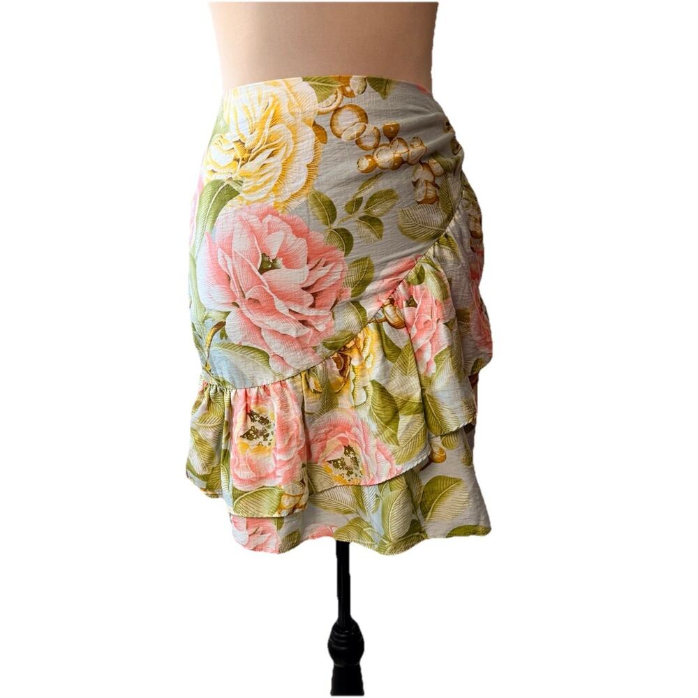 Express Mini Skirt Womens Sz 0 26 Victorian Floral Ruffle Coquette Feminine